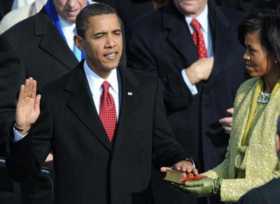 50 ngày đầu làm tổng thống của Obama qua bộ sưu tập cà vạt