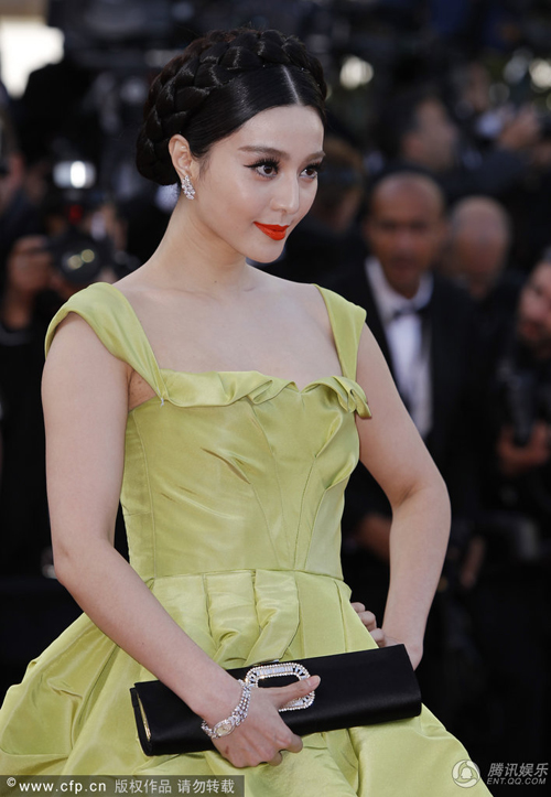 Tiếp tục tạo ấn tượng tại Cannes, Băng Băng mặc chiếc váy màu vàng chanh rất Tiếp tục tạo ấn tượng tại Cannes, Băng Băng mặc chiếc váy màu vàng chanh rất