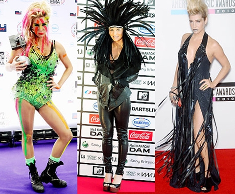 Ke$ha là một nữ ca sĩ rất quái tính và cô đã thành công khi thể hiện điều đó ở các bài hát cũng như các bộ trang phục của mình.
